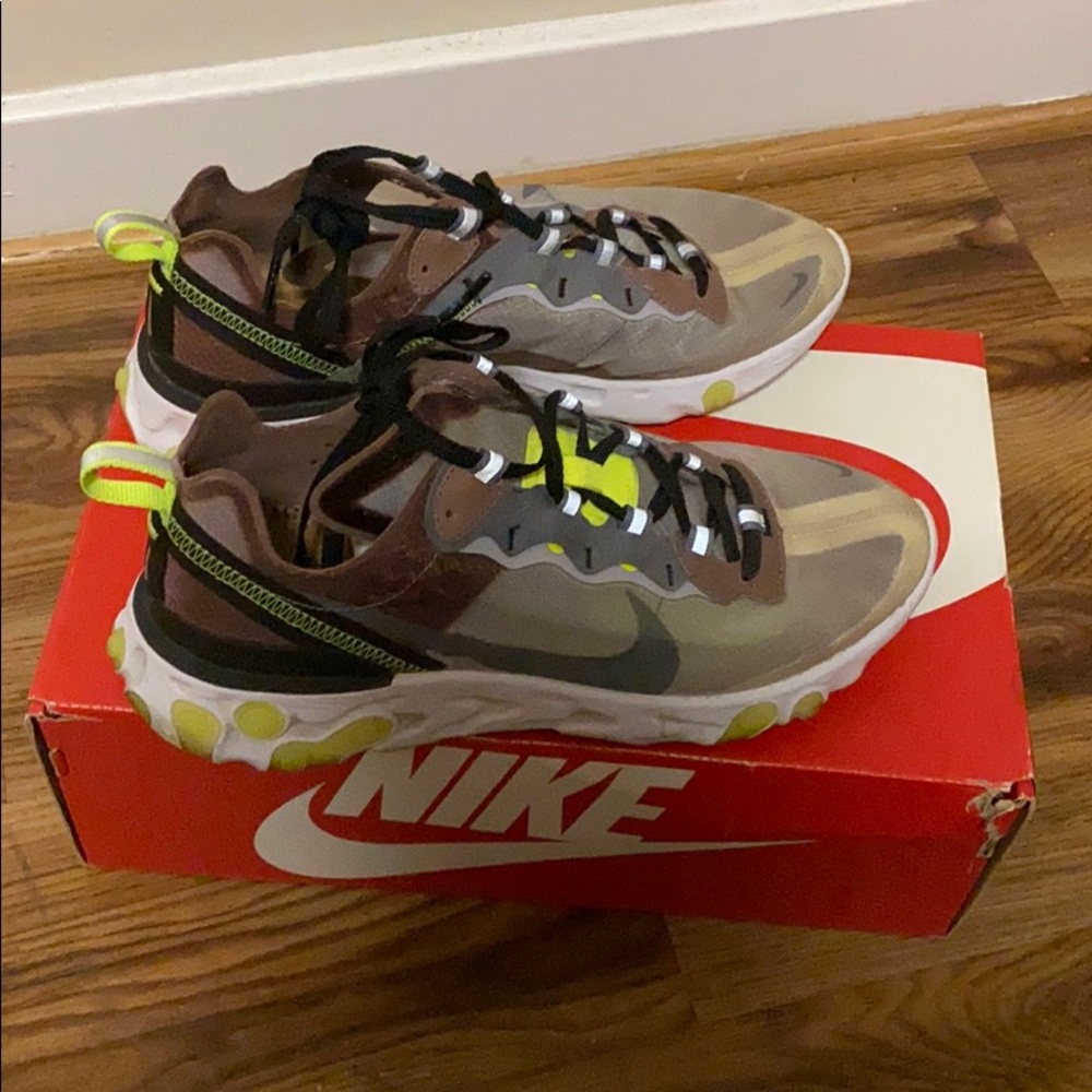 Nike React Element 87